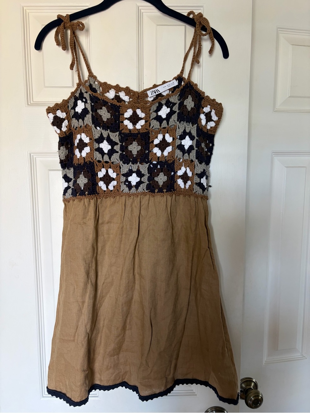 Zara MixedCrochet Patchwork Top in Brown, Black & Cream Size M - Picture 3 of 9